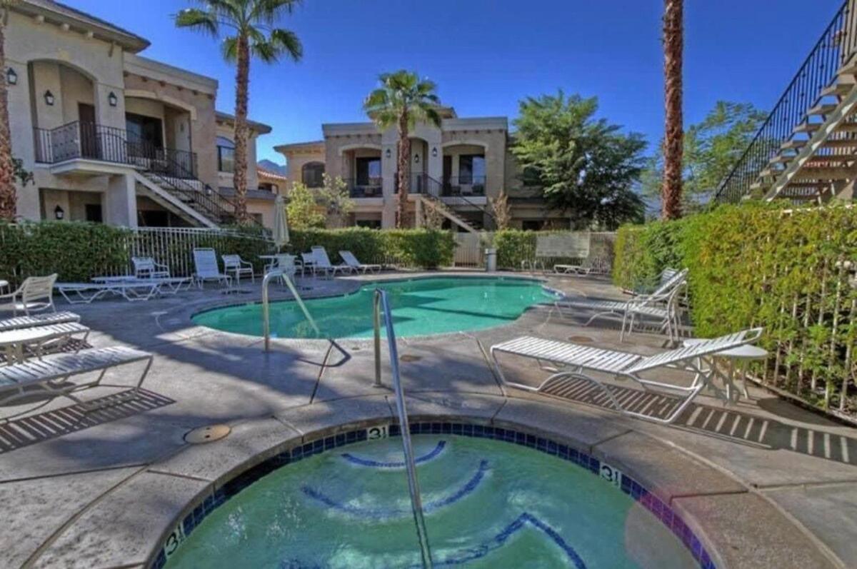 La Quinta Gem 1 Bedroom Pool Hot Tub Sleeps 4 Kültér fotó